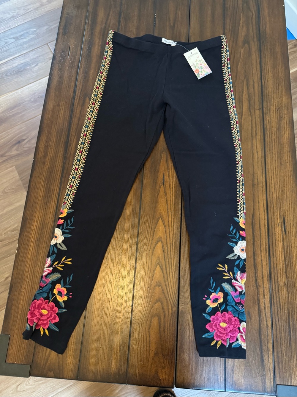 Johnny Was - Katina Jeggings with Floral Embroidery